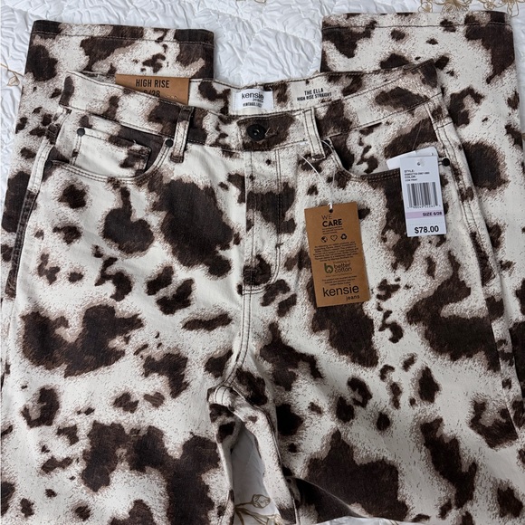 Kensie High Rise Cow Print Jeans - Brown and White - Picture 4 of 6